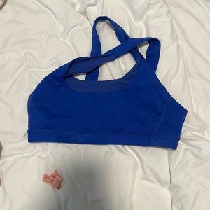 Lululemon sports bra